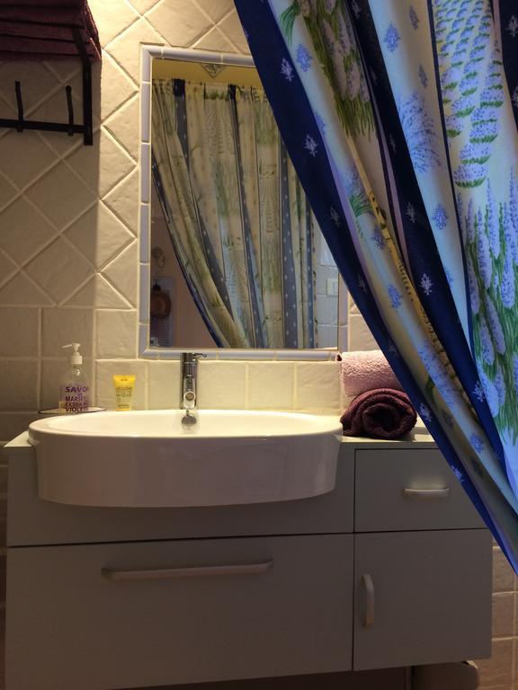 l'Oustaou B&B Piscine&Spa Besse-sur-Issole Exterior foto